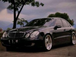 Dijual w211 stance e200 kompressor 2005 8