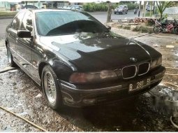 BMW 528i Touring 2000 Wagon 2