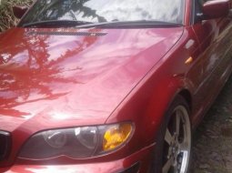 Jual Mobil BMW 318i triptonic 4