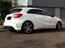 Mercedes-Benz A250 Sport AMG Full Spec km Rendah 3