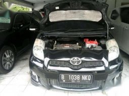 Toyota Yaris E 2012  3