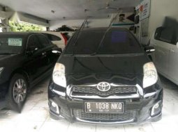 Toyota Yaris E 2012  8