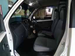 Daihatsu Gran Max Blind Van Ac 2014 Teramat orisinil kilometer sedikit 3