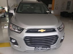 Jual mobil Chevrolet Captiva 2017 5