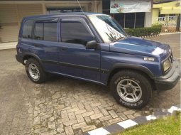 Suzuki Side Kick 1.6 2001 SUV 4