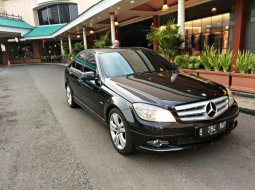 Dijual Mercedes Benz Hitam 2011 Avantgarde 2