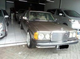 1984 Mercedes-Benz 280E Automatic 4