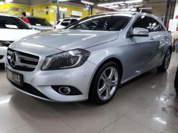 Mercedes-Benz A200 Urban 2013 Hatchback 5