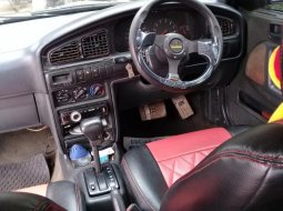 Jual mobil Hyundai Elantra 1998 2