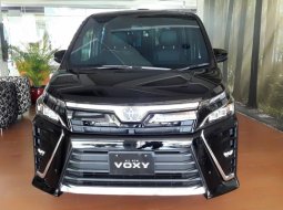 Jual mobil Toyota Voxy 2018 DKI Jakarta Automatic 1