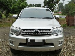 Toyota Fortuner 2.5 Type G Diesel 1