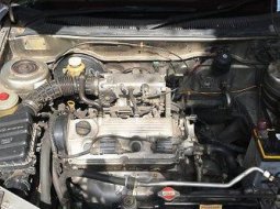 Suzuki Baleno DX 2000  5