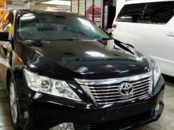 Toyota Camry Hybrid 2.5 Hybrid 2013 1