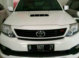 Toyota Fortuner 2.4 Automatic 2014 2