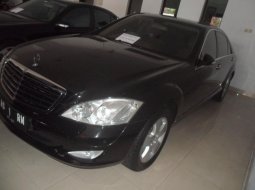 Mercedes-Benz 350 SLC 2008 Sedan 3