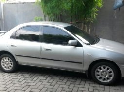 Mazda Familia 1997 2