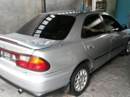 Mazda Familia 1997 4