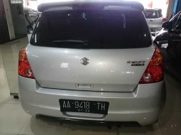 Suzuki Swift GT 2010 Silver  4