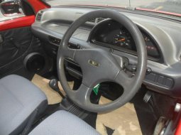 Daihatsu Ceria KL Merah 2001 Manual 3