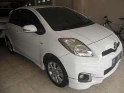 Toyota Yaris S Putih 2012 2