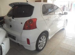 Toyota Yaris S Putih 2012 5