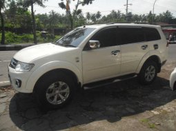 Mitsubishi Pajero Sport Dakar Putih 2014  3