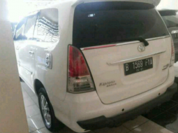 Toyota Kijang Innova G Tahun 2011 1