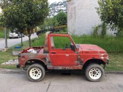 Jual  Suzuki Jimny Sierra Bahan 1984 2