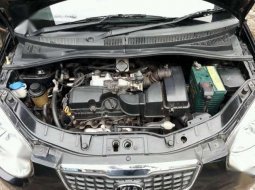 Jual mobil Kia Picanto Cosmo 2010 Full Original 6
