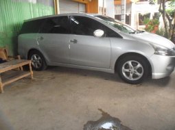 Mitsubishi Grandis GLS 2005  5