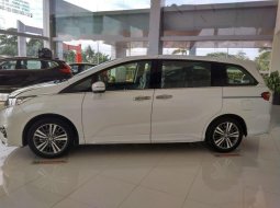 Honda Odyssey Prestige 2.4 2018 MPV 8