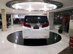 Toyota Alphard G 2018 MPV 4