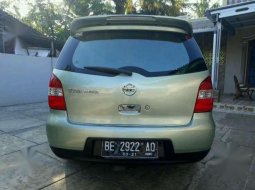 Jual Nissan Grand Livina 2010 5