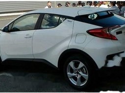 Toyota C-HR 2018 SUV 3