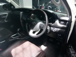 Toyota Fortuner VRZ 2016 Putih mutiara 2