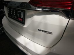 Toyota Fortuner VRZ 2016 Putih mutiara 4