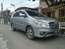 Jual mobil Toyota Innova 2015 5