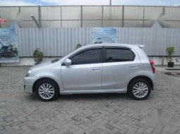 Toyota Etios Valco G MT Tahun 2015 Manual 1