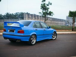 BMW 116i Tahun 1996 Manual 4