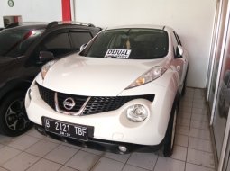 Nissan Juke RX Putih mutiara 2011 2