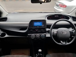 Toyota Sienta G 2017 Automatic 2