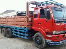 Nissan UD Truk Euro Tronton CDA211 2005 6