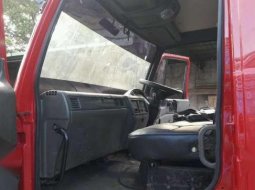 Nissan UD Truk Euro Tronton CDA211 2005 3