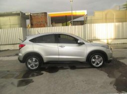 Honda HR-V E AT Tahun 2015 Automatic 2