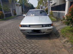Nissan Cefiro 1992  6