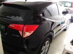 Honda HR-V 2.4 AT Tahun 2015 Automatic 5