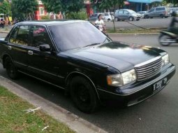 Jual Toyota Crown 2.0 1992 6