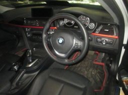 BMW 320D 2.0 2015 3