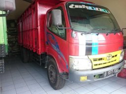 Toyota Dyna 115ST 3.7 Manual Merah 2011 2