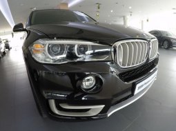 BMW X5 xDrive35i xLine 2018 SUV 12